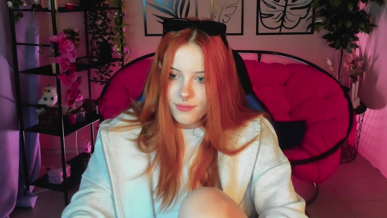 Watch Coralinekeyns Hd Porn Video Stripchat Twerk White Redheads