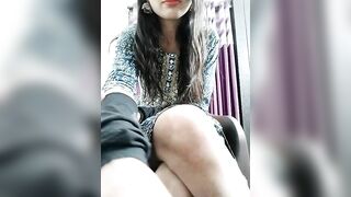 Baby_noor2 Webcam Porn Video Record [Stripchat]: naked, longhair, foot, butt