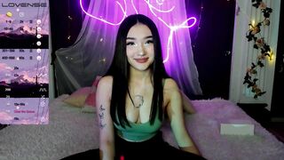 _Eva_Mooni_ Webcam Porn Video Record [Stripchat]: bigbelly, tip, lesbian, shorthair