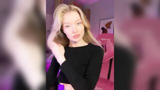 sugar_club Webcam Porn Video Record [Stripchat]: tks, single, asian, balloons