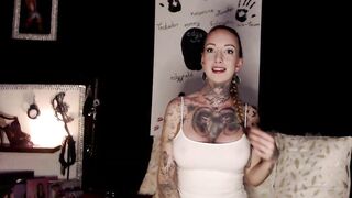Vaiana-Vamp Webcam Porn Video Record [Stripchat]: femdom, curvy, dolce, handjob