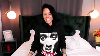 YnesClark Webcam Porn Video Record [Stripchat]: chubby, african, leggings, sporty