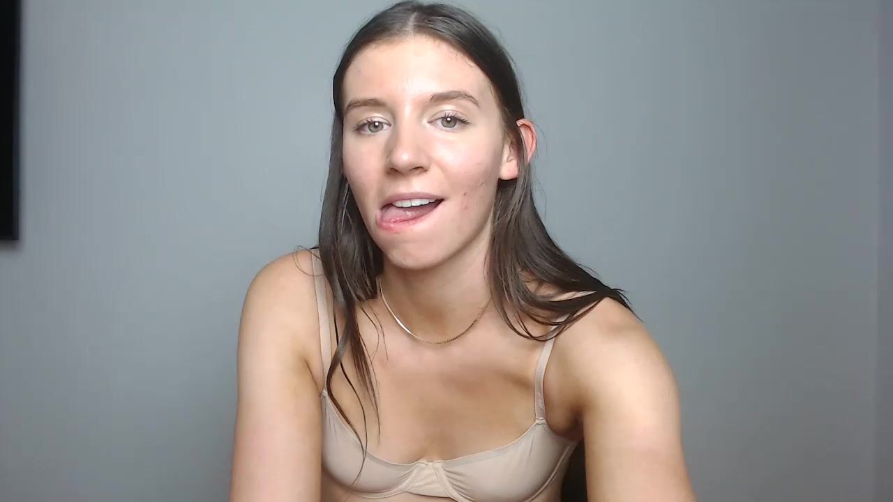 Watch heidihotte Webcam Porn Video [Chaturbate] - fit, natural, smallboobs,  young, nonude