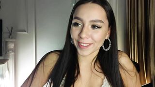 lorettacheckley Webcam Porn Video [Chaturbate] - new, bigass, natural, shy, 18