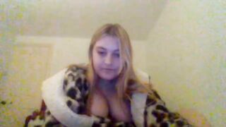 Watch sweetlikehoney03 HD Porn Video [Chaturbate] - bigtits, british, blonde, stocking