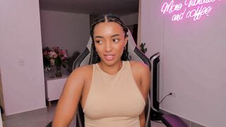 Watch kleogold_1 Webcam Porn Video [Chaturbate] - latina, squirt, blowjob, lush, bigboobs