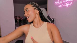 Watch kleogold_1 Webcam Porn Video [Chaturbate] - latina, squirt, blowjob, lush, bigboobs