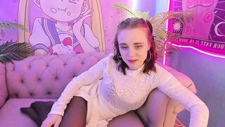 Watch vina_skyler Hot Porn Video [Chaturbate] - daddysgirl, shy, lovense, teen, nonude