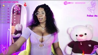 Watch Michelle_Santini Webcam Porn Video [Stripchat] - kissing, big-ass-ebony, twerk-ebony, masturbation, fingering