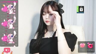 QiaoQiao520 Webcam Porn Video Record [Stripchat]: korean, footjob, mommy, flexibility