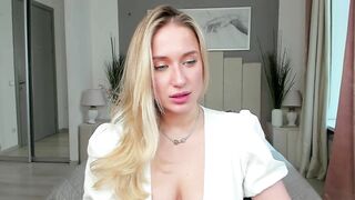 Watch aRenesmeee HD Porn Video [Stripchat] - big-tits-young, topless-young, white-young, dildo-or-vibrator, titty-fuck