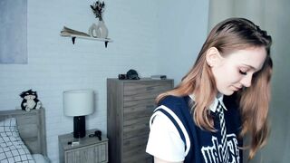 caressing_glance Webcam Porn Video [Chaturbate] - new, young, 18, blonde, teen