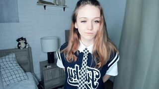 caressing_glance Webcam Porn Video [Chaturbate] - new, young, 18, blonde, teen