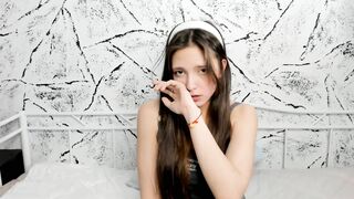 Watch audreyhalloway Webcam Porn Video [Chaturbate] - new, shy, 18, teen, cute