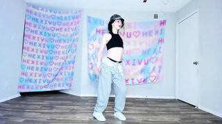 Watch hexivu HD Porn Video [Chaturbate] - show, bigbelly, sloppy, atm, fountainsquirt thumbnail