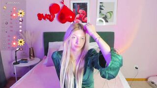Watch SelenaLight HD Porn Video [Stripchat] - russian-teens, masturbation, 69-position, dirty-talk, hd
