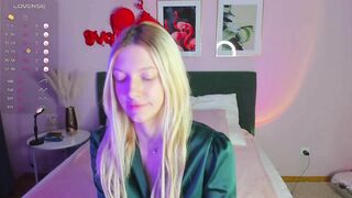 Watch SelenaLight HD Porn Video [Stripchat] - russian-teens, masturbation, 69-position, dirty-talk, hd