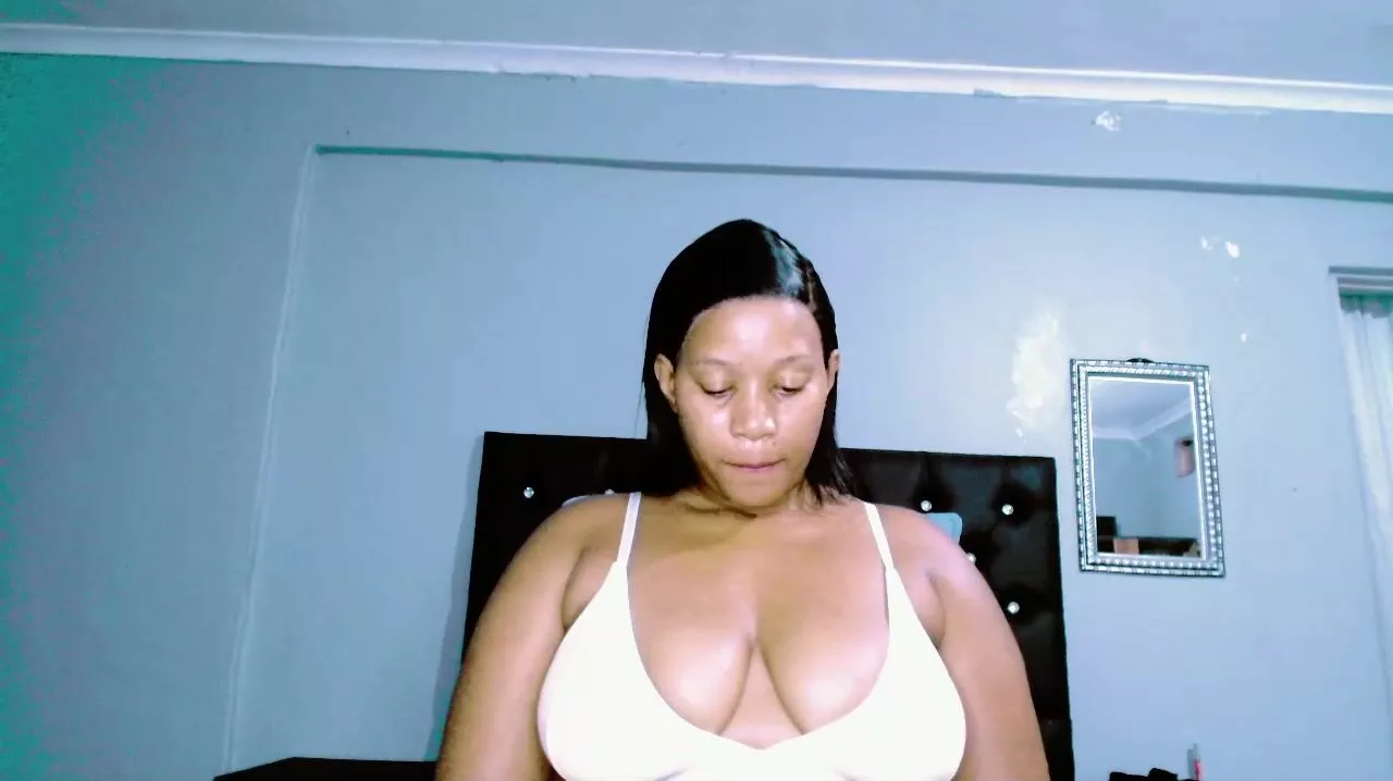 Latoya_96 HD Porn Video [Stripchat] - couples, topless-ebony, hairy,  spanking, fingering-ebony