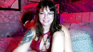 MarlaFknSinger Webcam Porn Video Record [Stripchat]: thick, noanal, pegging, curvy