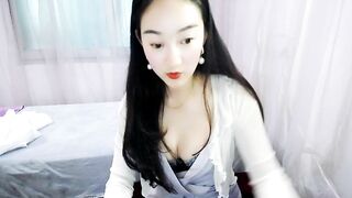 Chi-Yu Webcam Porn Video Record [Stripchat]: home, cuteface, legs, student