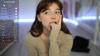 floret_joy New Porn Video [Chaturbate] - shy, young, 18, skinny, teen thumbnail