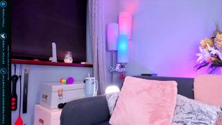 Watch littlee33 New Porn Video [Chaturbate] - lovense, british, lush, gaming, fingerass
