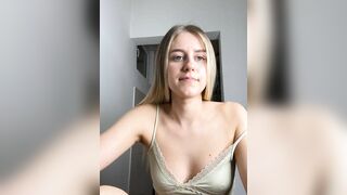 Xena_Echo New Porn Video [Stripchat] - blondes, strapon, shaven, big-ass, dildo-or-vibrator-teens