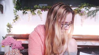 Tiny_Lolicoon New Porn Video [Stripchat] - middle-priced-privates, topless, petite-blondes, blondes-young, small-tits-white
