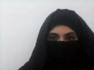 Hijabi_HotGirls Webcam Porn Video Record [Stripchat]: kisses ...