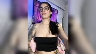 tifanyberry0 Webcam Porn Video Record [Stripchat]: deep, 18years, fuckpussy, masturbate