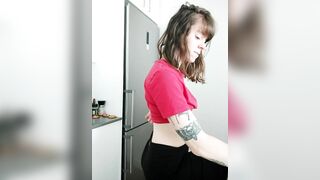 EmilieEdelana Webcam Porn Video Record [Stripchat]: spanking, pvtshow, balloons, blow