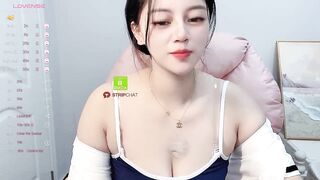 Nia_baby Hot Porn Leak Video [Stripchat] - middle-priced-privates-asian, hd, dirty-talk, petite-asian, romantic-young
