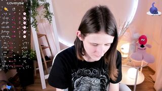 Melly_Shally Top Porn Video [Stripchat] - cheap-privates-best, topless-white, white-young, fingering-white, petite