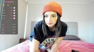 Watch yourfreakygirl New Porn Leak Video [Chaturbate] - feet, natural, latina, lov... thumbnail