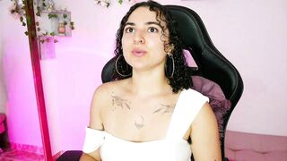 merida_bell18 New Porn Video [Stripchat] - girls, fingering-young, hairy, colombian, big-ass