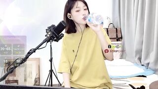 Watch iuiu-MM New Porn Leak Video [Stripchat] - deluxe-cam2cam, new-brunettes, new-young, kissing, new-petite