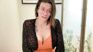 Watch naomi_reah Hot Porn Video [Chaturbate] - hairy, dirtytalk, panties, milf, bigboobs