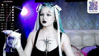 Watch little_grinch666 Hot Porn Video [Stripchat] - striptease, topless, tattoos-white, flashing, tattoos