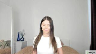 violetta_finch New Porn Leak Video [Chaturbate] - new, bigass, young, c2c, brunette
