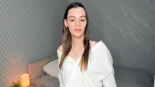 Watch sia_lovely_ Hot Porn Video [Chaturbate] - new, shy, 18, skinny, teen