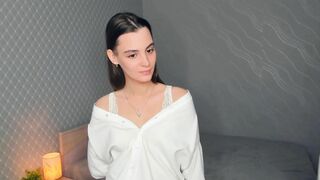 Watch sia_lovely_ Hot Porn Video [Chaturbate] - new, shy, 18, skinny, teen