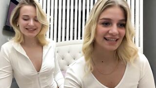 twoberiiess New Porn Leak Video [Stripchat] - kissing, small-tits, dirty-talk, big-tits-white, masturbation