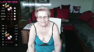 Heisseoma77 Webcam Porn Video Record [Stripchat]: bondage, french, hitachi, homemaker