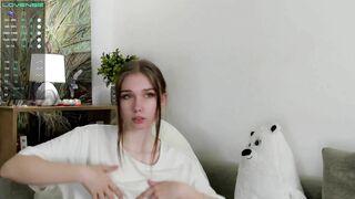wilonafarlow Hot Porn Video [Chaturbate] - new, pretty, young, shy, 18