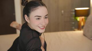 emyii Best Porn Leaked Video [Chaturbate] - latina, squirt, lush, bigboobs, smile thumbnail