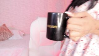 Watch DahianaWalcott Top Porn Video [Stripchat] - new-petite, shaven, striptease, erotic-dance, petite