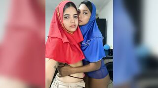 Arab_rainbow_girls Best Porn Video [Stripchat] - big-tits-arab, new-curvy, rimming, foot-fetish, oil-show