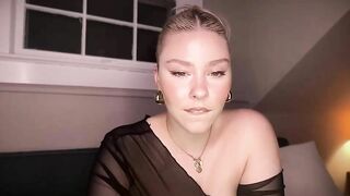 novavangogh Hot Porn Leak Video [Chaturbate] - show, bigtits, thickass, ginger