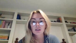 lulu22199 New Porn Video [Chaturbate] - teasing, smalltits, colombian, twerk, hd