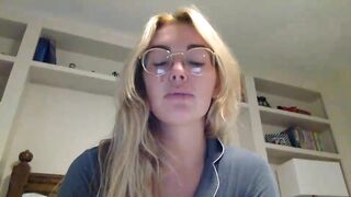 lulu22199 New Porn Video [Chaturbate] - teasing, smalltits, colombian, twerk, hd